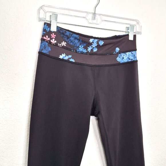 Lululemon Skinny Groove Leggings Sz 4 Petal Pop Floral Waist Workout Gym Sporty - Picture 6 of 14